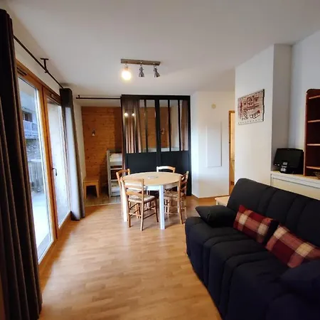 Hameau 8 203 & Piscine Studio 4 Pers 아파트 *